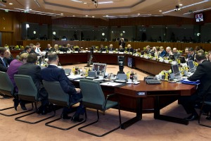 L’UE se penche sur des engagements contraignants pour imposer des réformes économiques 